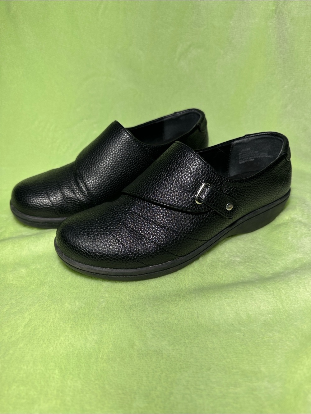 Women’s Black Slip-On Comfort Shoes